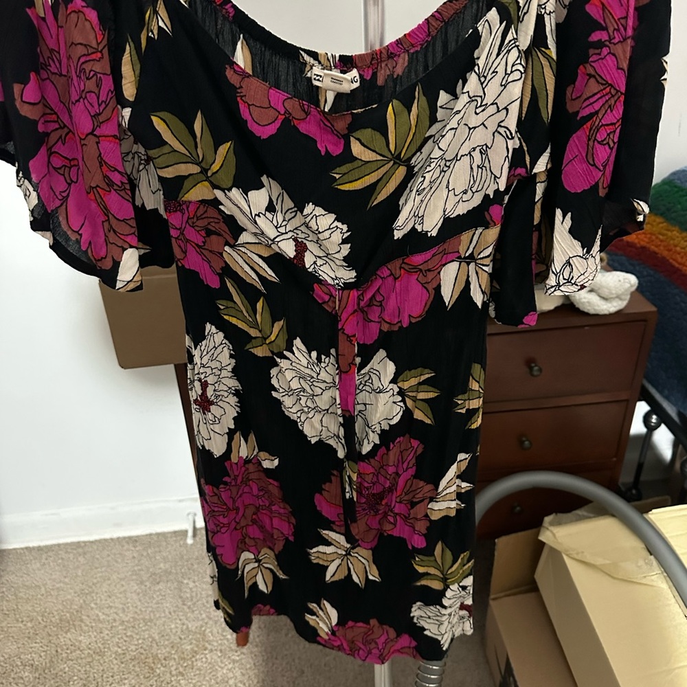 Billabong dress